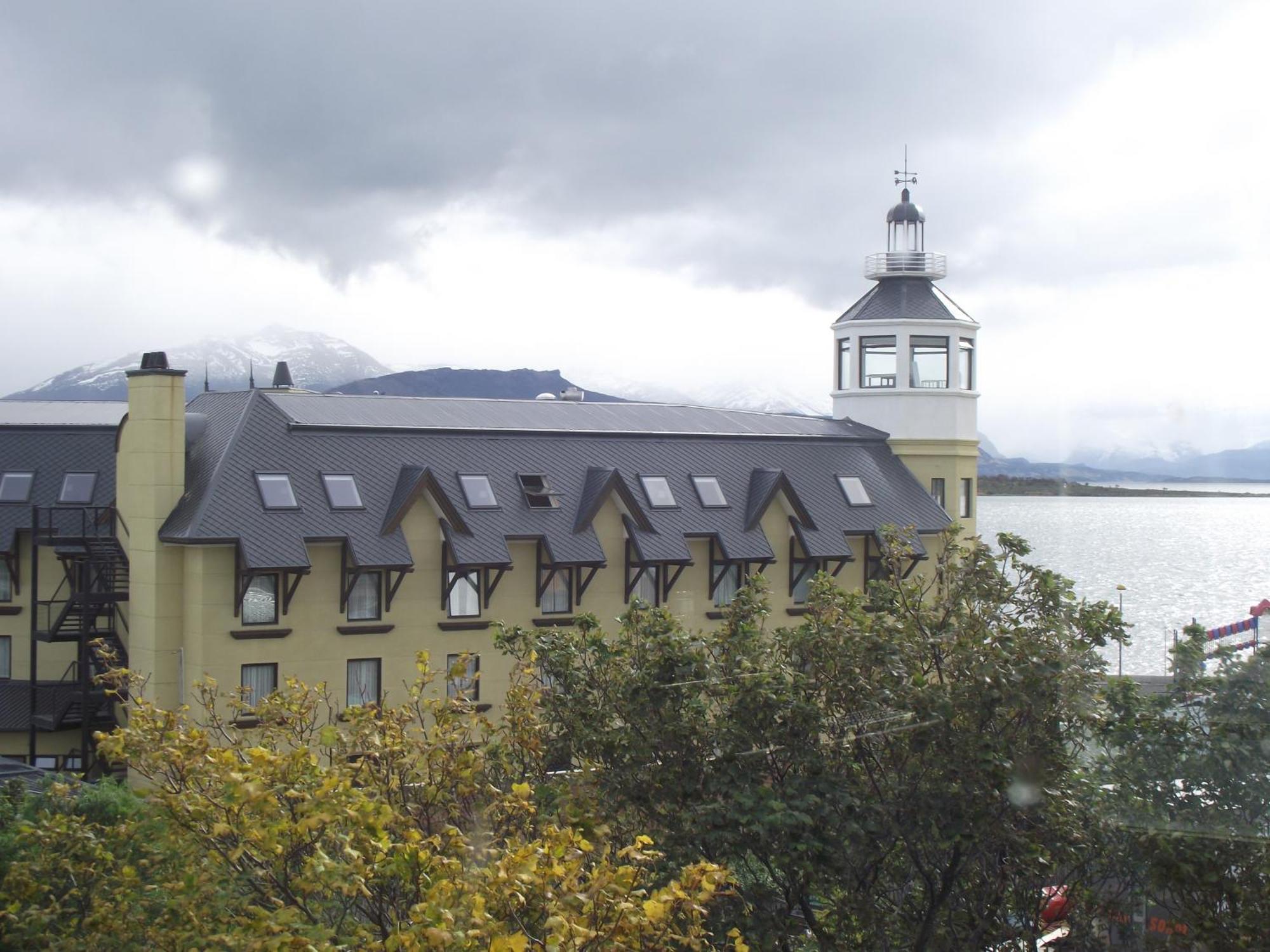 Hotel Costaustralis Puerto Natales Eksteriør bilde